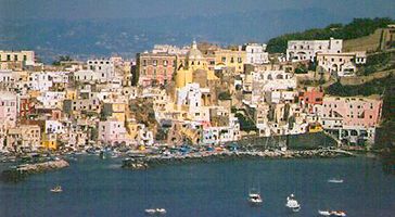 Corricella vista dal mare